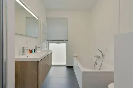 Huswell - New Near The With Stunning Seaview דירה *
