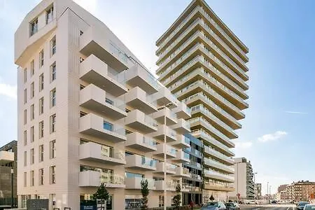 Huswell - New Near The With Stunning Seaview Lejlighed